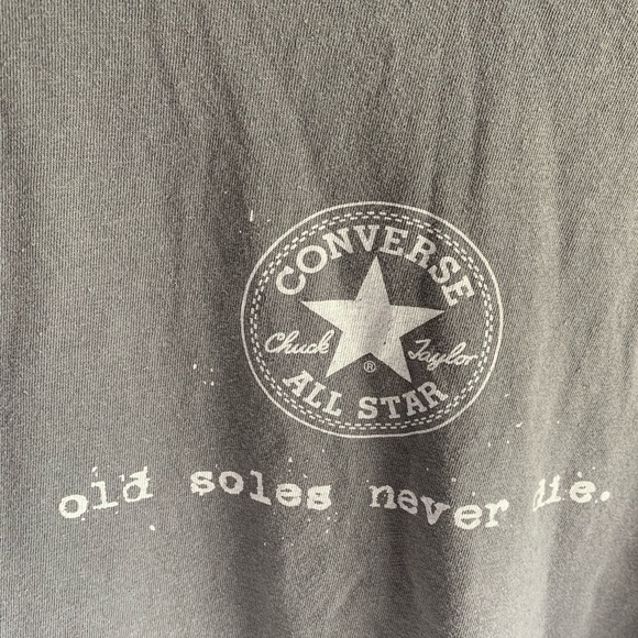 Crazy Y2K converse graphic shirt - Picture 4 of 6